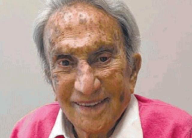 Emilio Fede ricoverato in condizioni di salute critiche presso la residenza San Felice di Segrate, "situazione clinica in peggioramento"