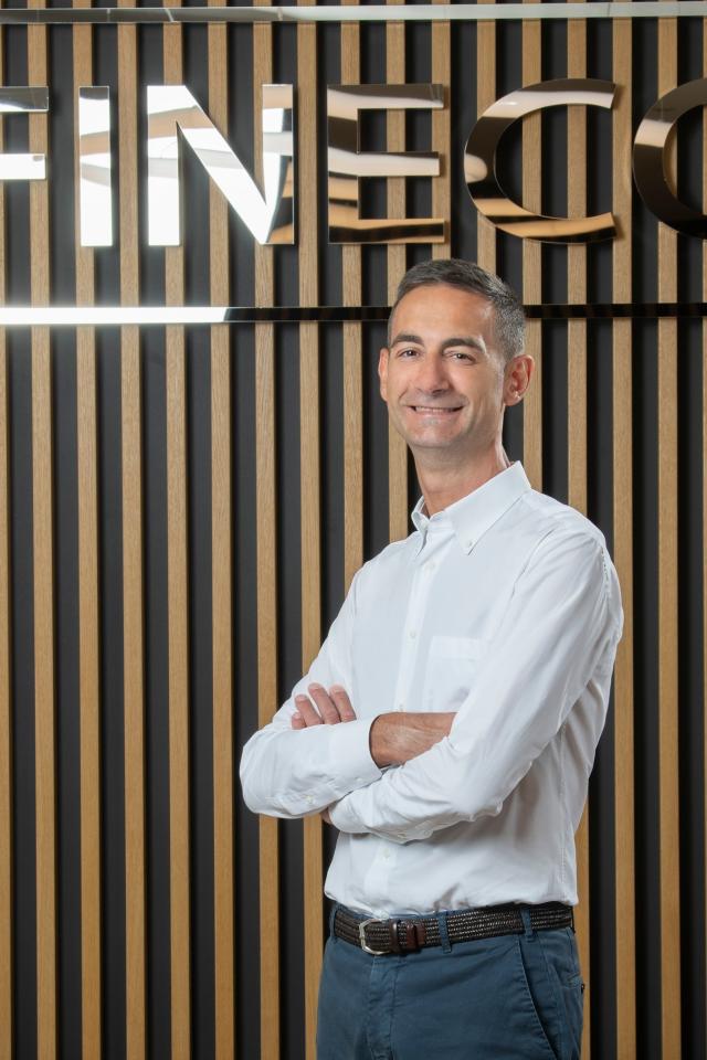 Fineco, ampliato il Conto Under18: i minori possono ora seguire l&rsquo;andamento dei titoli in portafoglio per imparare a investire