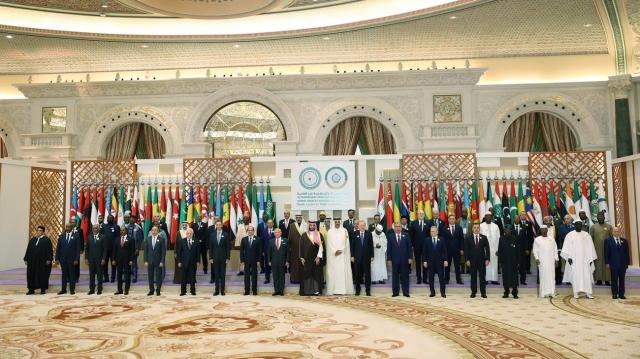 Vertice di Doha, Lega Araba e Organizzazione islamica mondiale verso creazione &ldquo;Nato inter-araba&rdquo;, Al Sisi: &ldquo;Meccanismo di difesa contro Israele&rdquo;