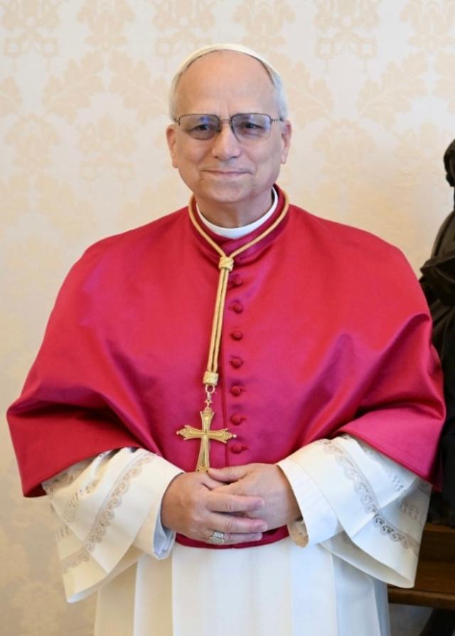 Leone XIV contro la Russia di Putin: "la Nato non ha iniziato alcuna guerra"; la solita narrazione dell'occidente