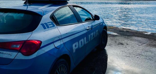 Lite tra donne finisce nel sangue nel napoletano, 3 le accoltellate trasportate la scorsa notte al pronto soccorso; le indagini affidate alla Polizia