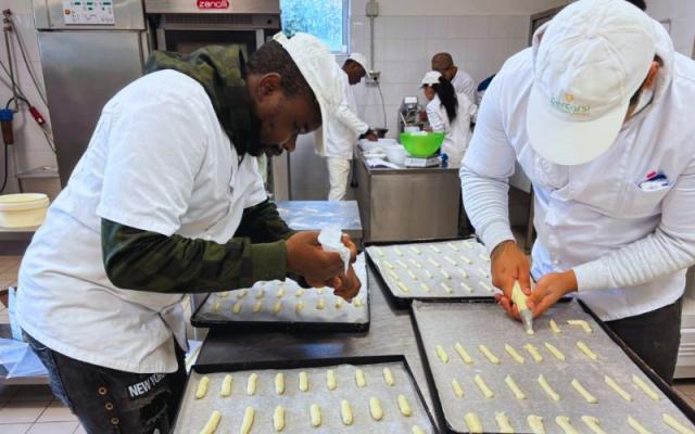 Intesa Sanpaolo, sostegno al progetto &ldquo;Nessuno ai margini&rdquo; di Percorsi di Cittadinanza: formazione e inclusione per 150 persone vulnerabili a Roma