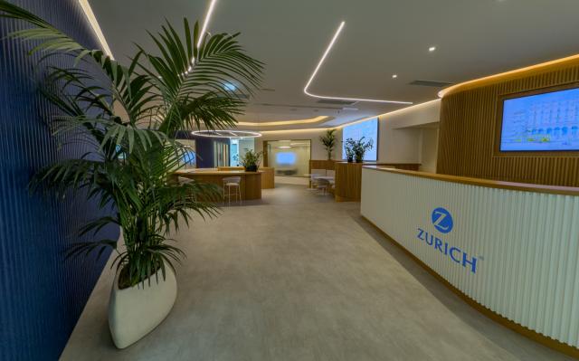  Zurich, inaugurata la nuova sede a Milano in via Santa Margherita: spazi operativi, culturali e mostra fotografica di Barbieri