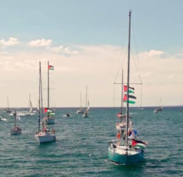 Genova torna in piazza per difendere la Flotilla, dopo il presidio Music for Peace annuncia la fiaccolata