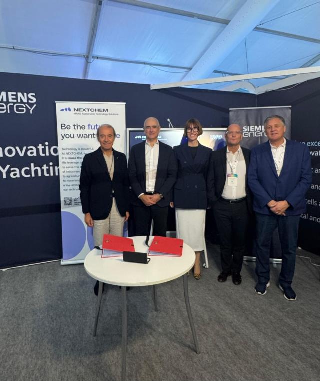NEXTCHEM (MAIRE) e Siemens Energy, firmato MoU per una cella a combustibile a metanolo per yacht a emissioni nette zero