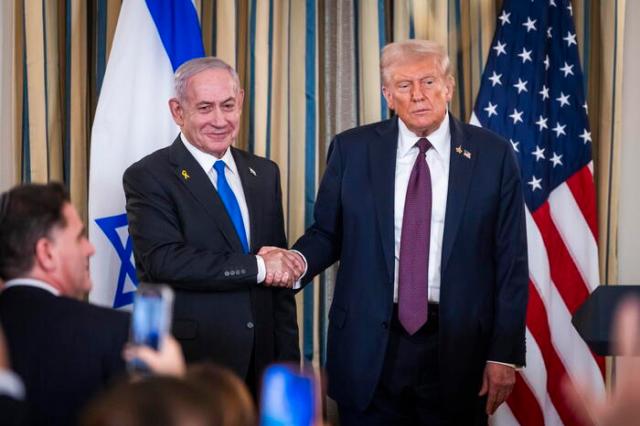 Trump stana Hamas: tra minacce, scuse forzate e Nobel mancati, Gaza &egrave; sull&rsquo;orlo dell&rsquo;apocalisse