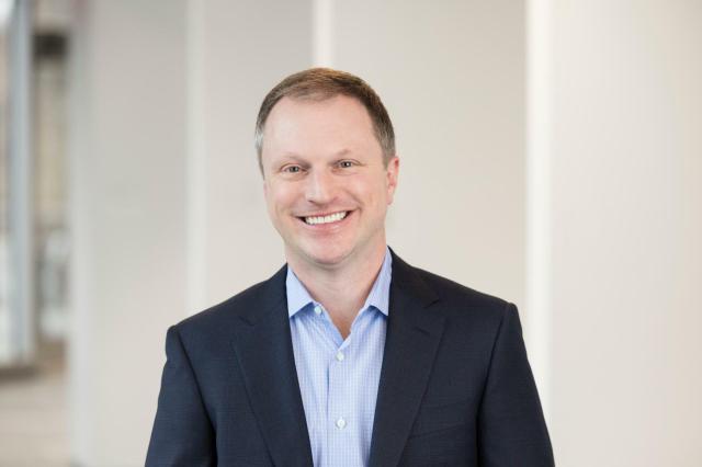 Vanguard taglia le commissioni su sei ETF azionari, incluso il FTSE All-World, portando a 13 i ribassi totali nel 2025 in Europa