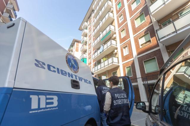 Sesto San Giovanni, 71enne si suicida lanciandosi dal 6&deg; piano durante lo sfratto, il biglietto d'addio: "Non ce la faccio pi&ugrave;"