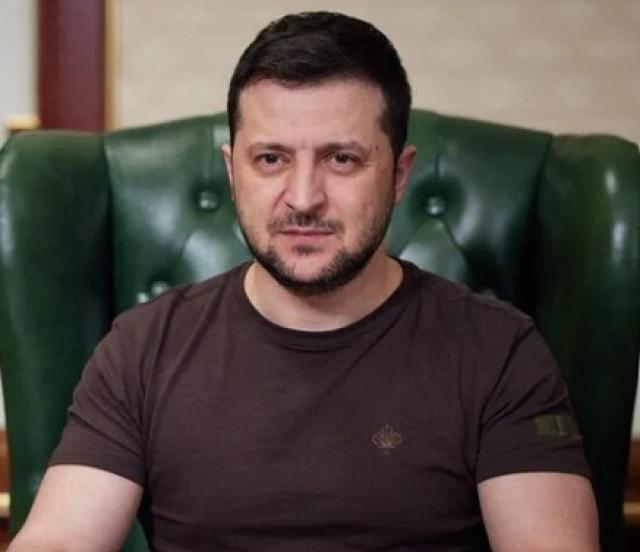 Russia, Zelensky si gioca l'asso: "Se Trump d&agrave; i Tomahawk far&ograve; pressione per suo Premio Nobel", previsto prossima settimana meeting a Washington