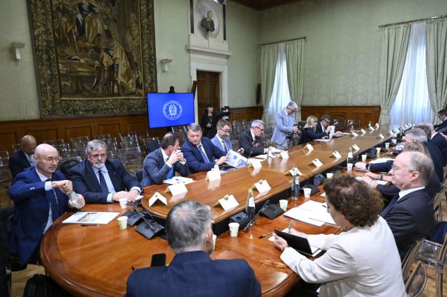 Manovra, Paolo Capone, Leader UGL: &ldquo;Confronto positivo con il Governo. Priorit&agrave; a taglio Irpef, famiglie e sicurezza sul lavoro&rdquo;