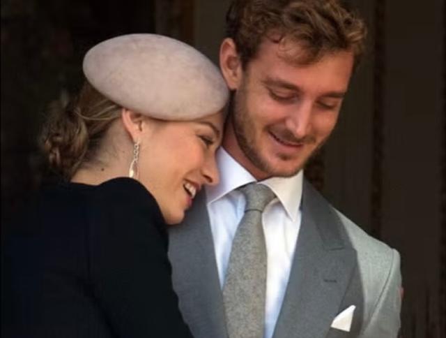 Principato di Monaco: Beatrice Borromeo e Pierre Casiraghi&nbsp;sono diventati genitori per la terza volta