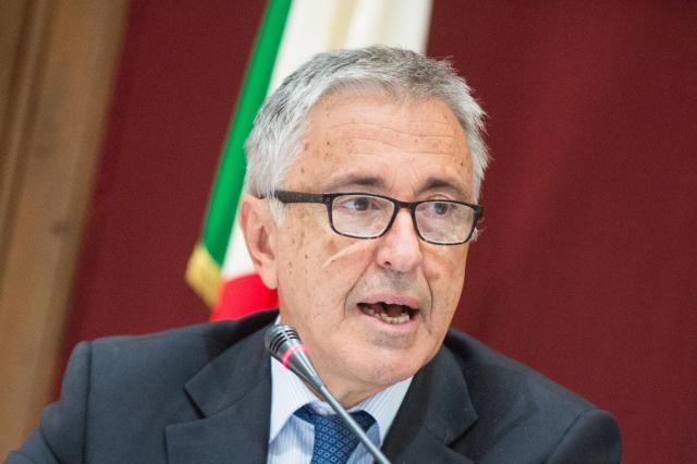 Crollo del ponte Morandi, la Procura di Genova vuole 18 anni e 6 mesi di reclusione per Giovanni Castellucci