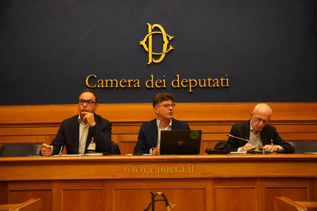 Appello Oxfam, Amnesty e Cospe