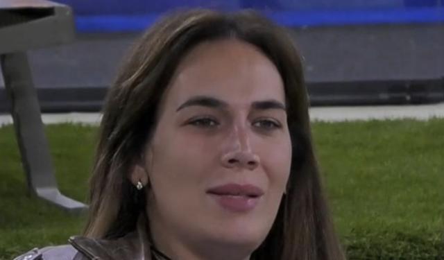 Grande Fratello 2025, Ivana Castorina fa coming out: "Sono stata una transessuale, sono diventata donna a 19 anni, ho sposato Toni"