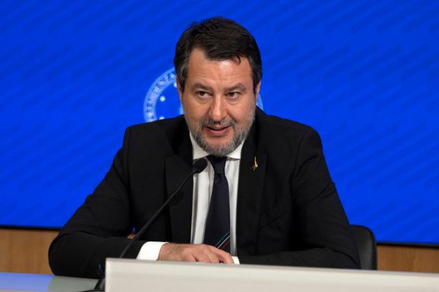 La Lega ridimensiona Vannacci e i suoi seguaci: la linea la detta Matteo Salvini e non si cambia