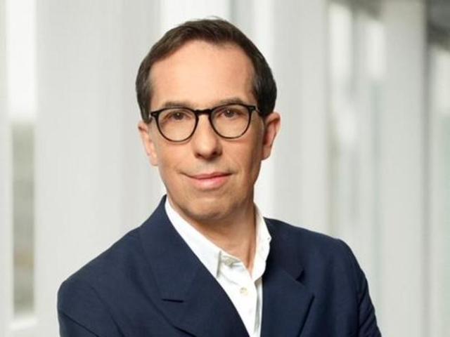 L&rsquo;Or&eacute;al chiude i primi 9 mesi con 32,8 mld di euro: +1,2% sul 2024, nel terzo trimestre +4,2% delle vendite per un fatturato di 10,33 mld di euro