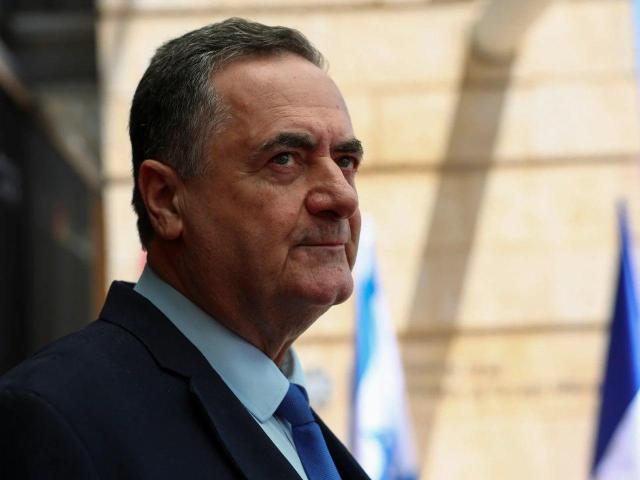 Gaza, Israele gioca a rimpallo e annuncia "tregua" dopo averla infranta, Katz vieta a Croce Rossa visite a detenuti palestinesi: "Rischio sicurezza"