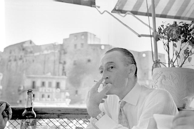 Tot&ograve; a via Caracciolo - Napoli