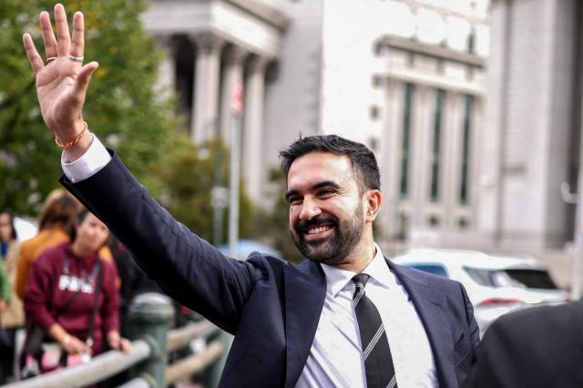 Elezioni New York, Zohran Mamdani verso carica di nuovo sindaco: il musulmano che conquista la citt&agrave; della grande mela (e gli ebrei)