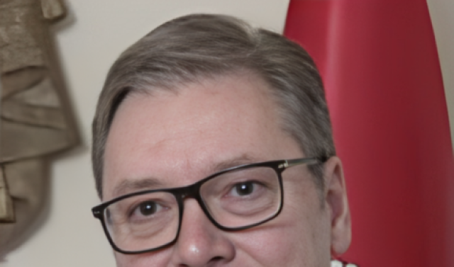 Serbia, un anno dopo Novi Sad: la protesta che sfida Vučić e mette a nudo la crisi del potere