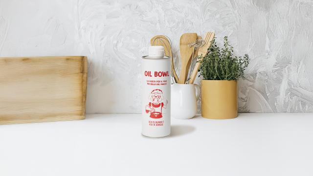 Real Bowl lancia Oil Bowl, per la cura del pelo del proprio pet con acidi grassi essenziali Omega-3 e Omega-6