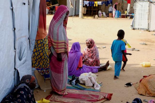 Sudan, "RSF occultano prove di genocidio a El Fasher bruciando e seppellendo cadaveri in fosse comuni": l'allarme dell'organizzazione medici sudanesi