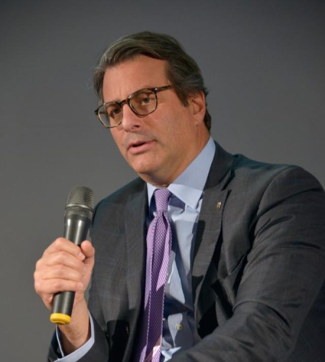 Intesa Sanpaolo, lanciato in Lombardia il roadshow nazionale per la finanza straordinaria, coinvolgendo 1.400 PMI con strumenti di M&A, IPO e crescita