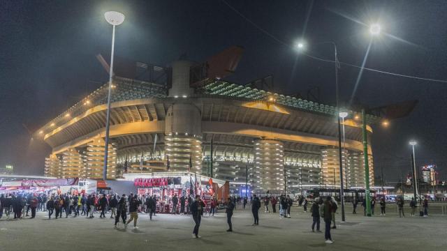 San Siro, tifosa 24enne norvegese denuncia palpeggiamento nei bagni durante Italia-Norvegia, indagato addetto alle pulizie egiziano 25enne