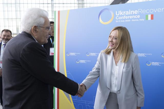 Incontro Meloni-Mattarella dopo &ldquo;Piano del colle contro la premier&rdquo;, lei: &ldquo;Garofani inopportuno, era lui a dover chiarire&rdquo;