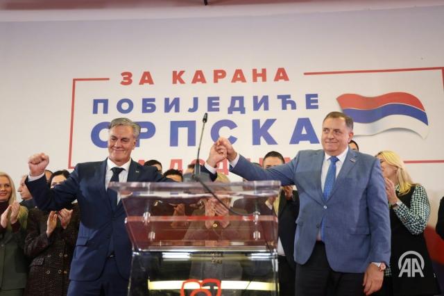 Elezioni Bosnia-Erzegovina, filo-russo Sinisa Karan nuovo presidente della Repubblica Srpska con il 50,3% dei voti, battuto Branko Blanusa (48,3%)