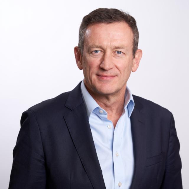 EasyJet, chiusura anno con utile operativo a &pound;703 milioni (+18%), ricavi &pound;10,1 miliardi (+9%), passeggeri 93,4 milioni