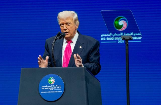 Venezuela, Trump dichiara chiuso spazio aereo e minaccia azioni contro il narcotraffico, Maduro: "&Egrave; una campagna per danneggiare il paese"