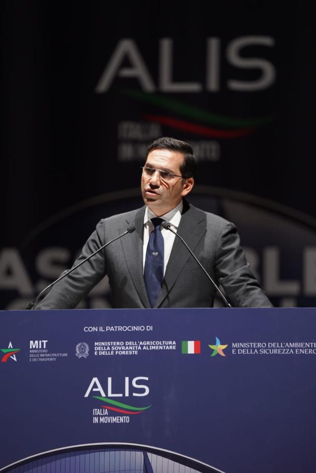 ALIS 2025, 2.450 soci, 476.000 lavoratori e &euro;150 miliardi di fatturato al centro dell&rsquo;intervento di Guido Grimaldi