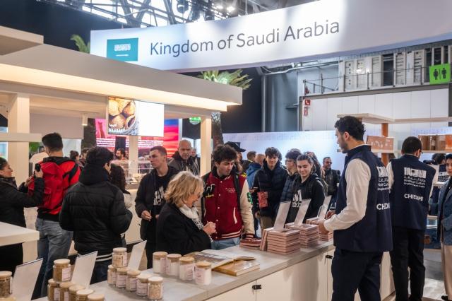 Arabia Saudita da Artigiano in Fiera 2025,  oltre 140 partecipanti e 25 artigiani tra tradizioni viventi, cucina dal vivo e performance culturali del Regno 