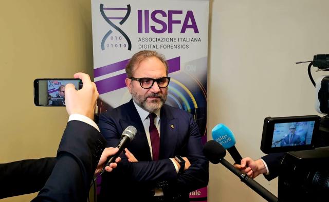 IA e cybercrime. Gabrielli, Direttore del Servizio Polizia Postale e per la Sicurezza Cibernetica: "Occorre confronto costante tra tutti i protagonisti della filiera giudiziaria"