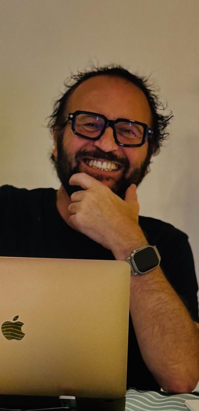 Psicoterapia, umanesimo e le nuove frontiere dell'Intelligenza Artificiale. Parliamone con il Prof. Davide Liccione, profondo conoscitore di Martin Heidegger