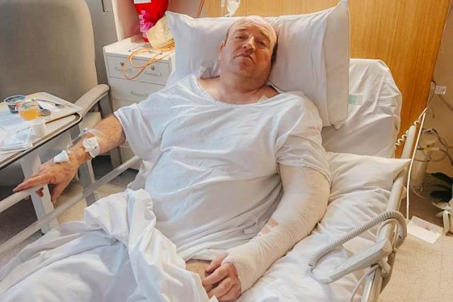 Attentato Bondi Beach, identit&agrave; di Ahmed al Ahmed inizialmente diffusa con il nome di &ldquo;Edward Crabtree&rdquo;: la fake news creata da Grok AI