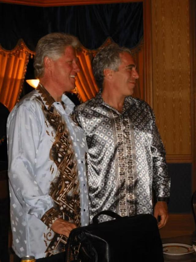 Epstein Files, testimonianza di Bill Clinton su incontri con Jeffrey: &ldquo;Non ho visto niente e non ho commesso nulla di male&rdquo;