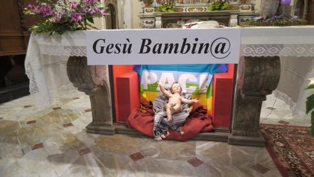 Arriva il presepe con Ges&ugrave; bambina: il trionfo del pensiero unico politicamente e teologicamente corretto 