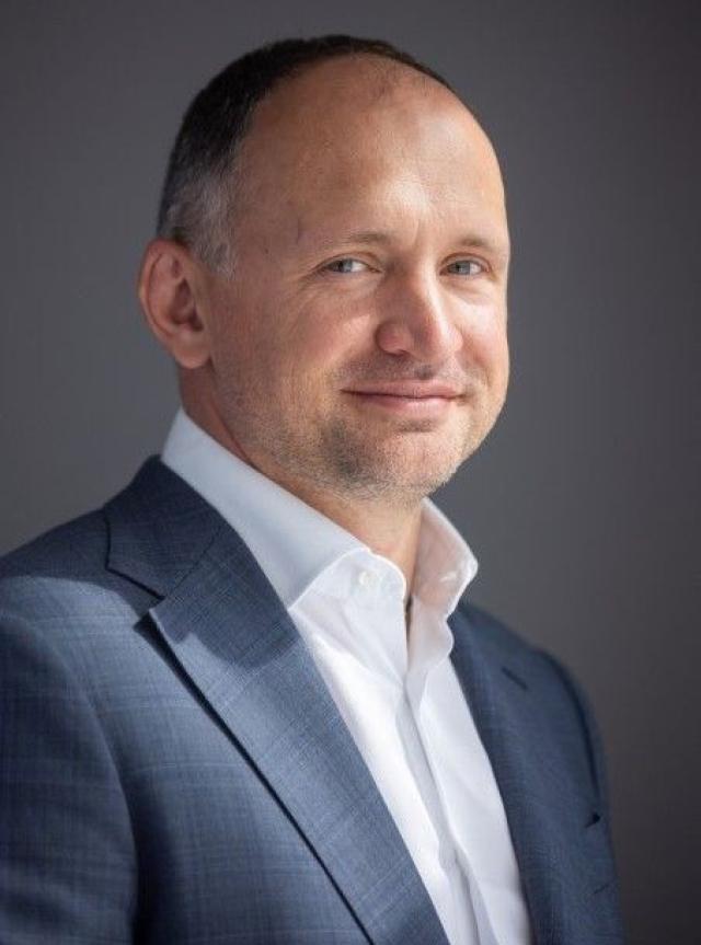 Ucraina, corruzione senza fine alla corte di Zelensky: coinvolto anche Oleg Tatarov, trasferiti $100mln di bilancio in portafoglio crypto