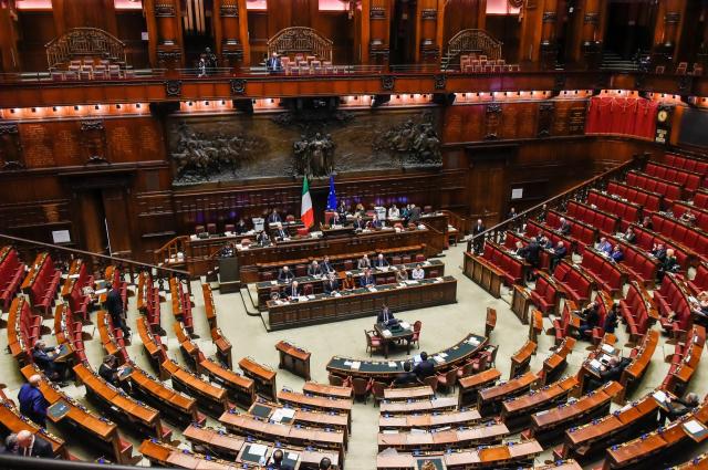 Manovra 2026 &egrave; legge, cosa cambia tra pensioni, tasse, bonus casa, Tfr, accise, figli, sanit&agrave; pubblica: chi ci guadagna e chi ci perde