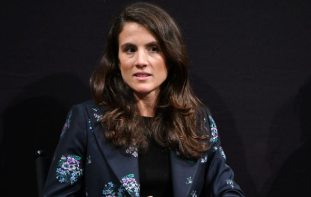 Addio a Tatiana Schlossberg, morta a soli 35 anni per leucemia mieloide acuta diagnosticata nel 2024 la giornalista nipote di JFK