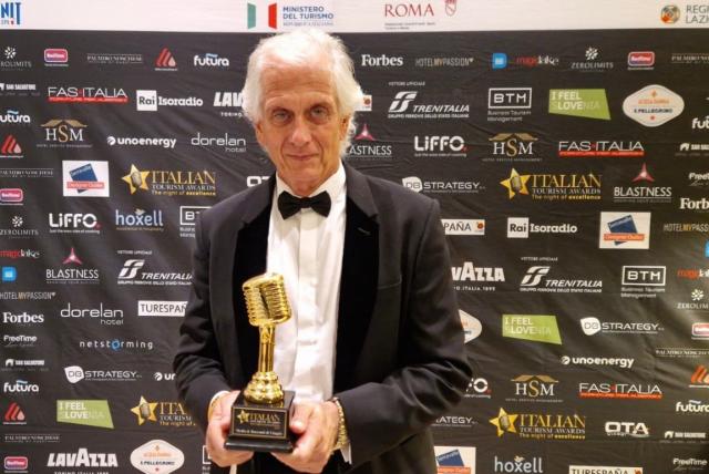 Cosa hanno in comune. Letizia Moratti e Antonio Scurati, Ferruccio de Bortoli e Claudia Buccellati, Massimo Recalcati e Sara Doris, Gabriele Albertini e Susanna Messaggio, Luca Lucini e Ilaria Borlett