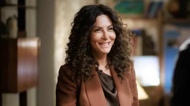 'A testa alta &ndash; Il coraggio di una donna': trama, cast, quante puntate sono e tutte le anticipazioni sulla fiction con Sabrina Ferilli al via dal 7 gennaio 2026 su Canale 5