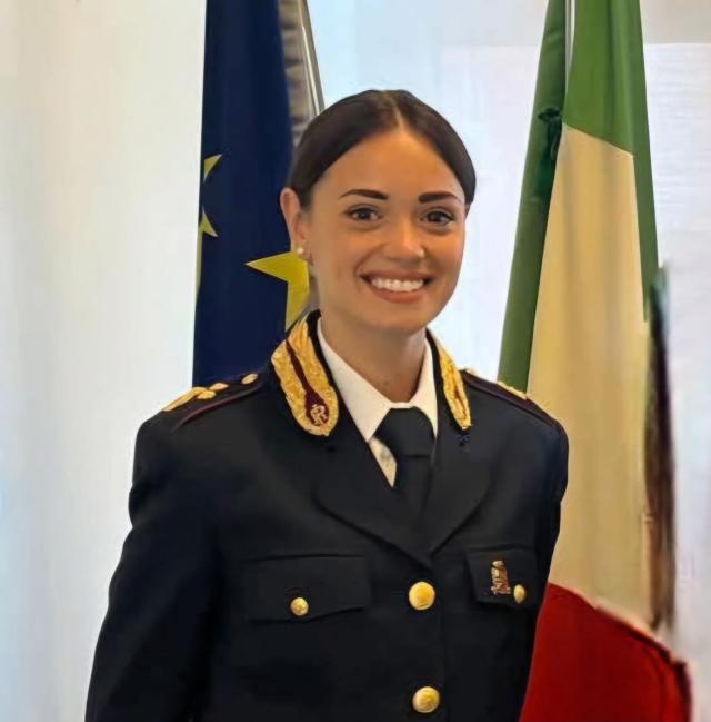 Bardonecchia (TO), commissaria di polizia 27enne Flavia Misuraca trovata morta in hotel, uccisa con sua pistola d'ordinanza: ipotesi suicidio