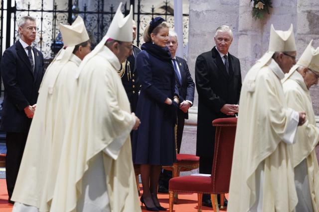 Il Re Philippe e la Regina Mathilde dei belgi presenti alle celebrazioni per gli 800 anni della cattedrale di Bruxelles