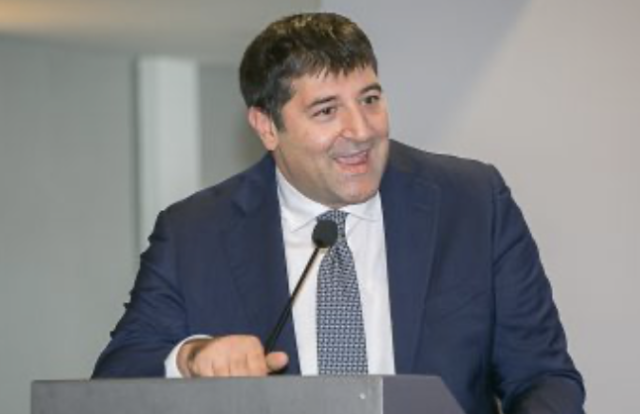 Lavoro. Luigi Giulio De Mitri Pugno, Segretario Nazionale UGL Terziario: &ldquo;CCNL Commercio rafforza tutele e occupazione. Critiche di Landini infondate e pretestuose&rdquo;