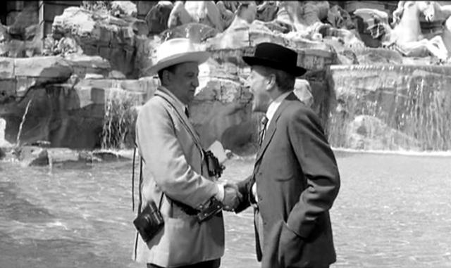 Napoli, truffa in "stile Tot&ograve;": da insospettabile inquilino venduta casa all'insaputa del proprietario e incassati assegni per 95mila euro 