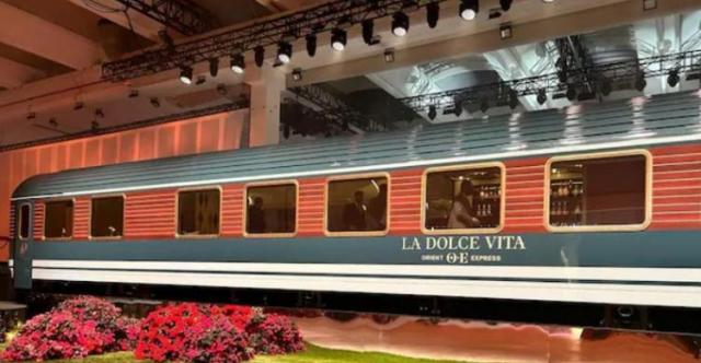 Niente governo sul treno La Dolce Vita, a rappresentare &ldquo;la categoria&rdquo;, solo l'assessore capitolino Alessandro onorato