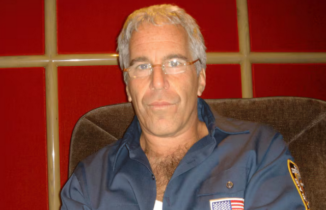Epstein, chi era il finanziere condannato per sollecitazione a prostituzione: le origini ebree ashkenazite, i rapporti coi sionisti Maxwell e Dershowitz, la rete del Mossad